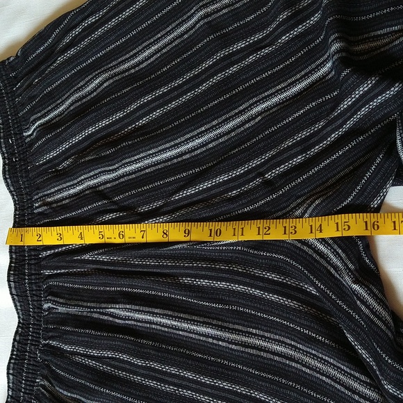 Jessica Simpson cardie stripped pants - Picture 15 of 17